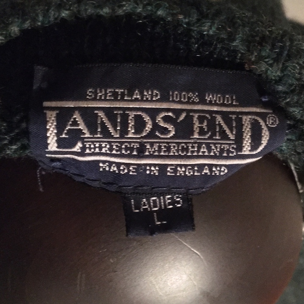Women’s Lands End Wool Sweather - Picture 6 of 6